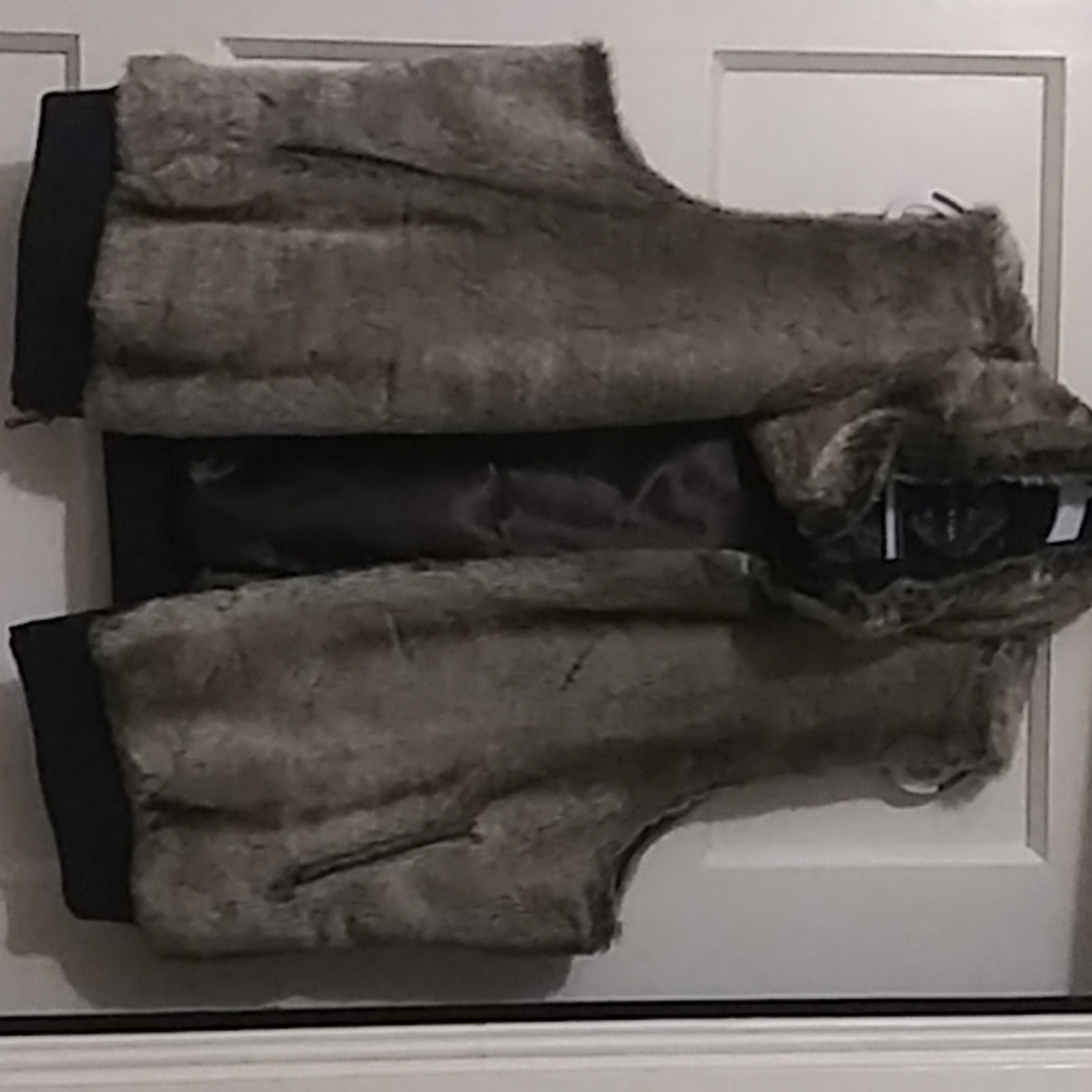 Faux fur vest